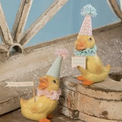 Bethany Lowe Spring Party Ducks