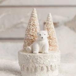 Bethany Lowe Winter Bear On Box New!