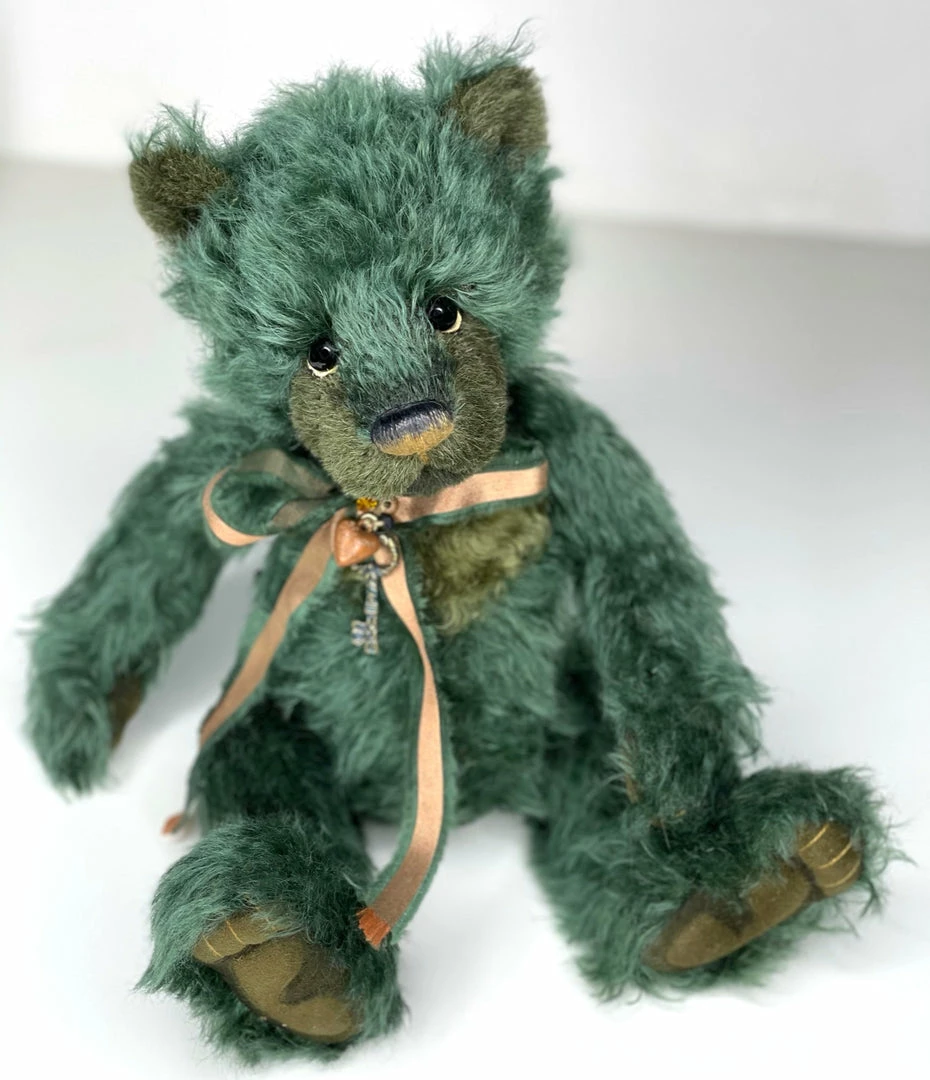 Charlie Bears Jitterbug Mohair Bear 3 Charlie Bears Jitterbug Mohair Bear