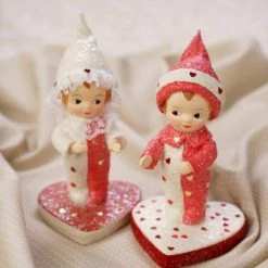TheHolidayBarn.com New! Ruby & Redd Valentine' Day Figurines
