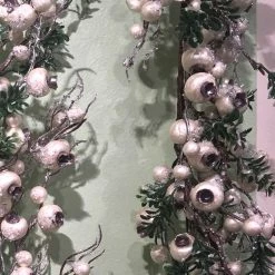 Napco Snowy Pearl Crabapple And Boxwood Garland